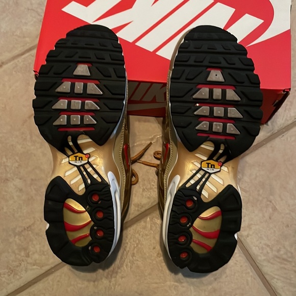 Nike Air Max - Picture 6 of 15